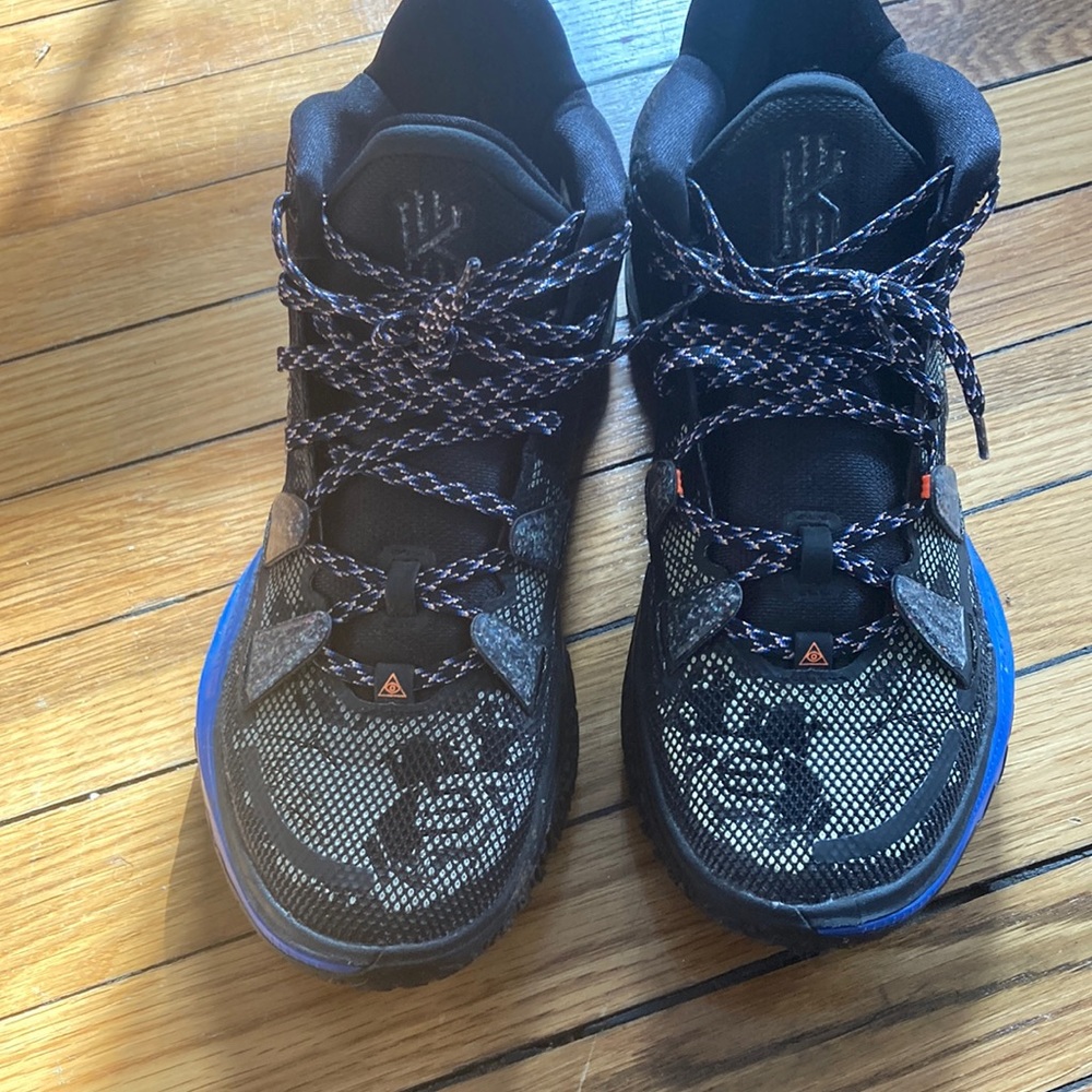 Men’s sneakers
